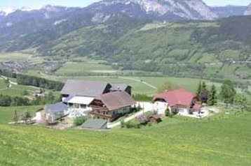 Austria Privát Gröbming, Exterior